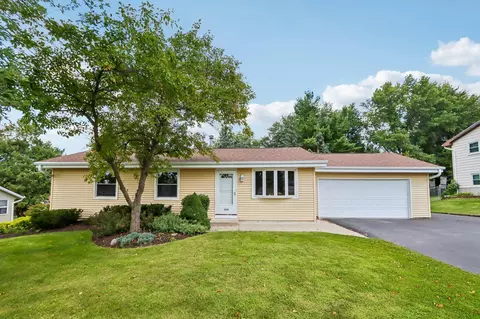 1233 Oak St, Waterloo, WI 53594