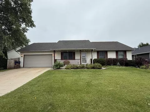 3459 Lapidary Ln, Janesville, WI 53548