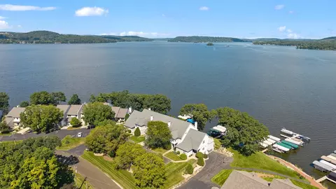 n2766 Summerville Park Road, Lodi, WI 53555