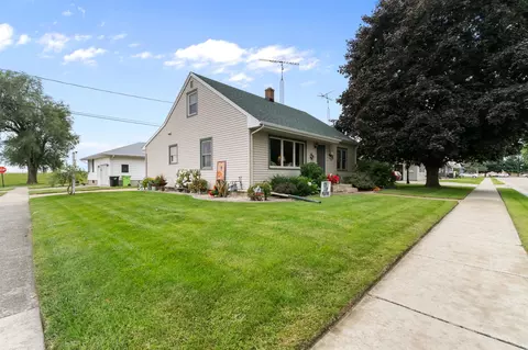 501 Pleasant Ave, Waupun, WI 53963