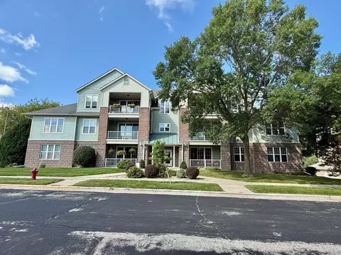 5510 Caddis Bnd #203, Fitchburg, WI 53711