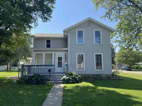 1204 19th St, Monroe, WI 53566