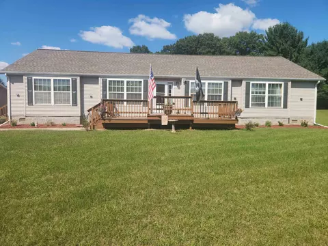 1382 Fern Ln, Wisconsin Dells, WI 53965