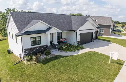 5 S Windmill Ridge Rd, Evansville, WI 53536