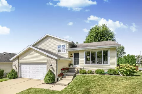 2302 Mica Rd, Madison, WI 53719