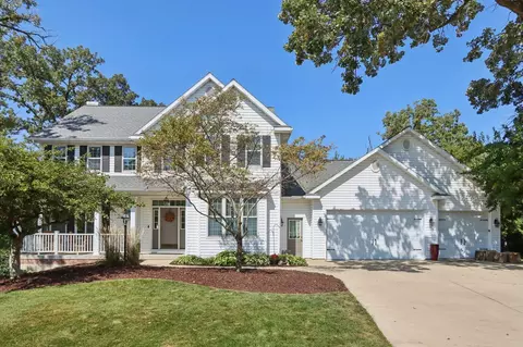 602 Woodhaven Ct, Cambridge, WI 53523