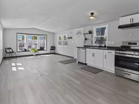10211 W Greenfield Ave #18, West Allis, WI 53214