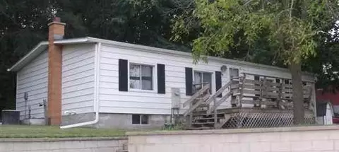 104 School St, Camp Douglas, WI 54618