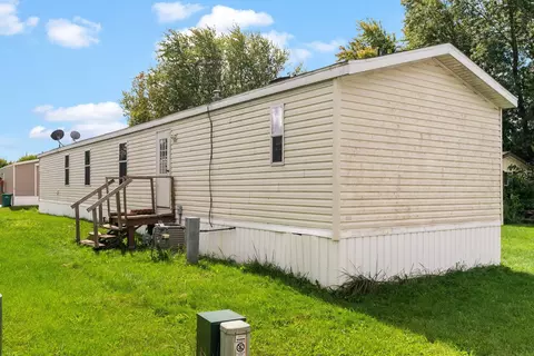 6219 S Highway 51 #L119, Janesville, WI 53546