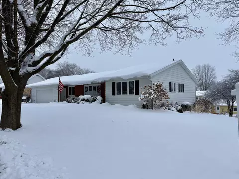 2654 20th Ave, Monroe, WI 53566