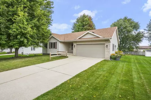 409 Rosemal Ln, Deforest, WI 53532