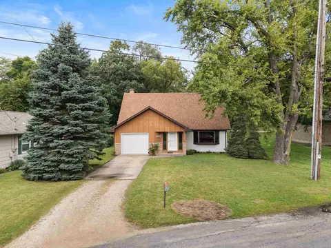 5422 Gettle Ave, Madison, WI 53705