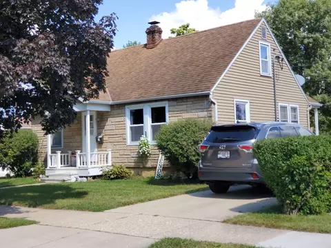 1012 Cornelia St, Janesville, WI 53545