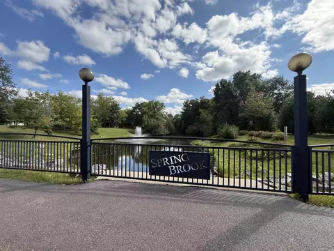 200 Cliffside Dr, Wisconsin Dells, WI 53940
