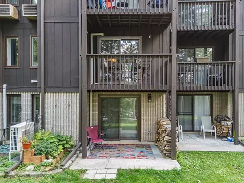 5 Fir Trl, Wisconsin Dells, WI 53965