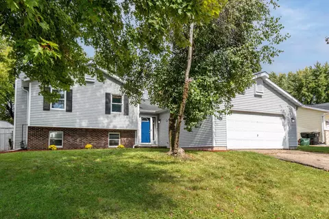 624 W Mohawk Trl, Deforest, WI 53532
