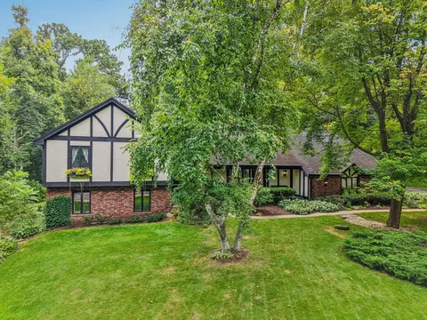 3596 Sabaka Trl, Verona, WI 53593