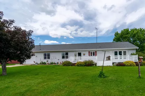 n9717 County Road H, Cambria, WI 53923