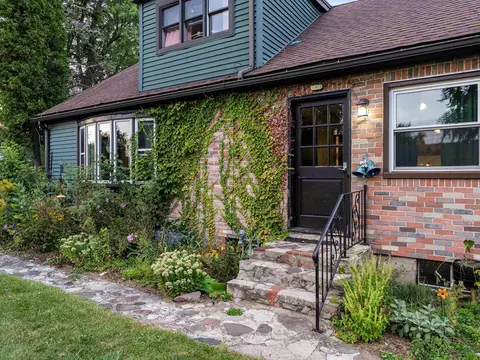3413 N 12th St, Sheboygan, WI 53083