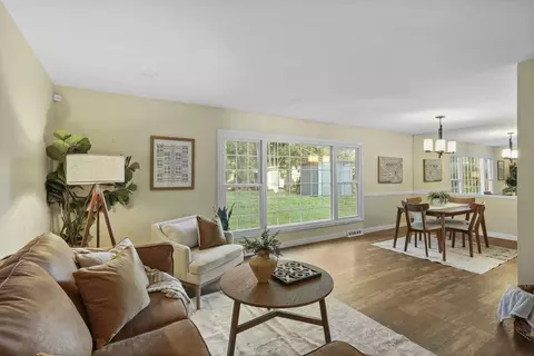 2834 Grandview Blvd, Madison, WI 53713