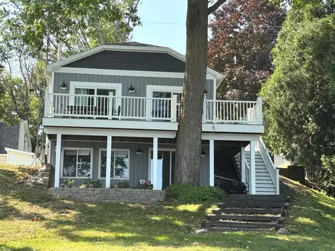 n10524 Howard Drive East, Fox Lake, WI 53933