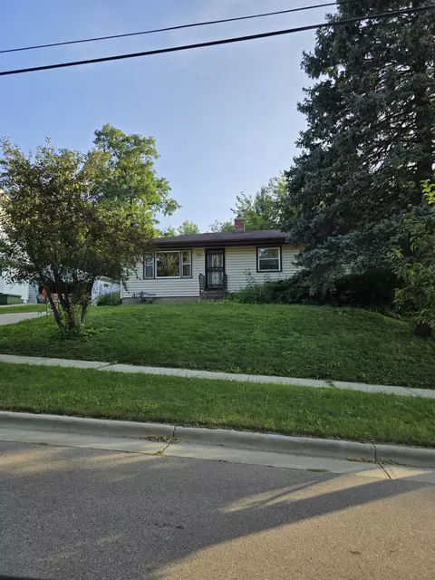 105 Koster St, Madison, WI 53713