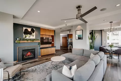 125 N Hamilton St #506, Madison, WI 53703