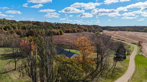 7311 Riverside Rd, Gratiot, WI 53541