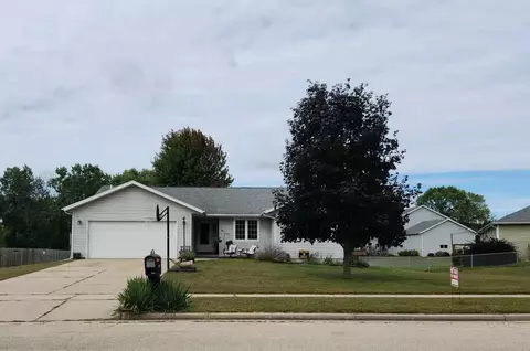 409 Savannah Trl, Pardeeville, WI 53954