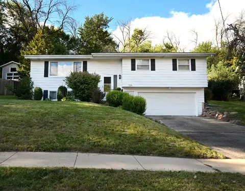 528 Park Ave, Deforest, WI 53532