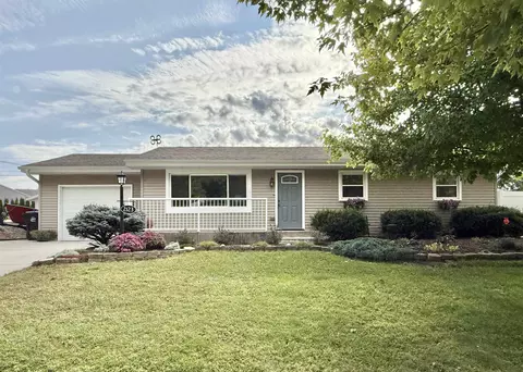 2123 Masters St, Beloit, WI 53511