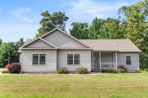 368 Deerfield Ct, Wisconsin Dells, WI 53965