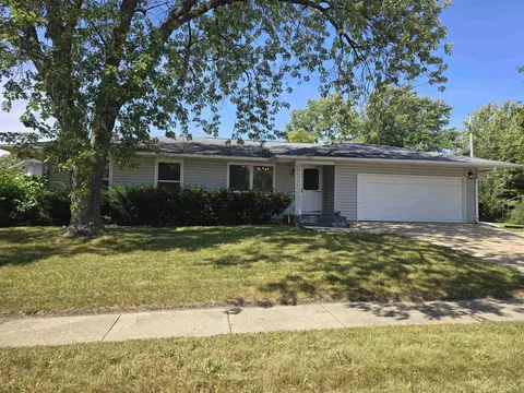 1940 Townline Ave, Beloit, WI 53511