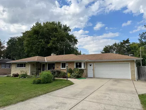 1337 Sherman Ave, Janesville, WI 53545