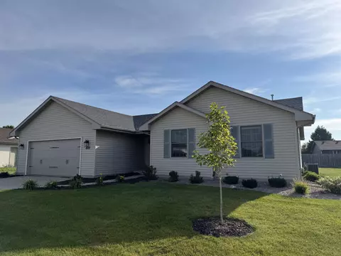 4644 Parkwood Dr, Milton, WI 53563