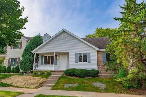 406 Bay Hl, Madison, WI 53717