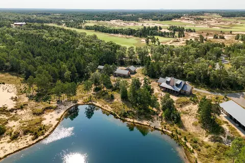 512 Glacial Lake Trl, Nekoosa, WI 54457