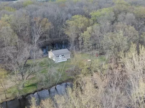 19182 County T Rd, Blue River, WI 53518