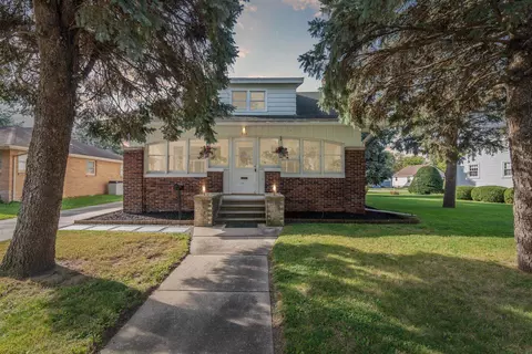 1108 Hawthorne Ave, Janesville, WI 53545