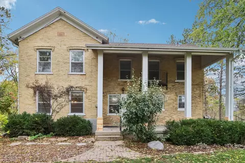 206 Canal Rd, Waterloo, WI 53594