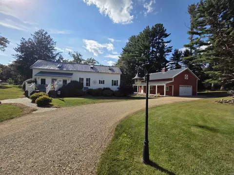 7015 N 2nd Dr, Westfield, WI 53964