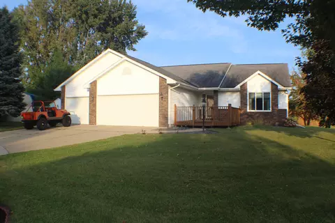 305 Hyland Ave, Tomah, WI 54660