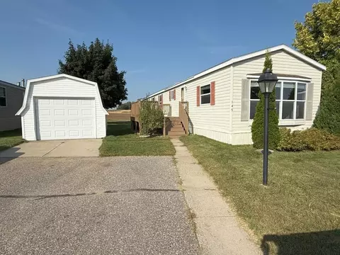 2701 E Main St #145, Reedsburg, WI 53959