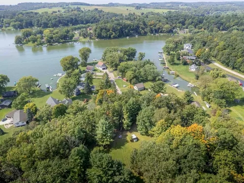 L13 Heron E Redstone Drive, La Valle, WI 53941