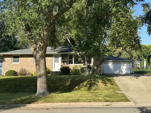 1510 Ellen Ave, Madison, WI 53716