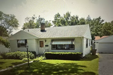 58 Cumberland Ln, Madison, WI 53714