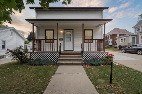 1013 12th Ave, Monroe, WI 53566