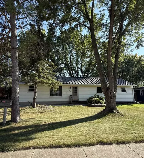 326 Prairie View St, Oregon, WI 53575