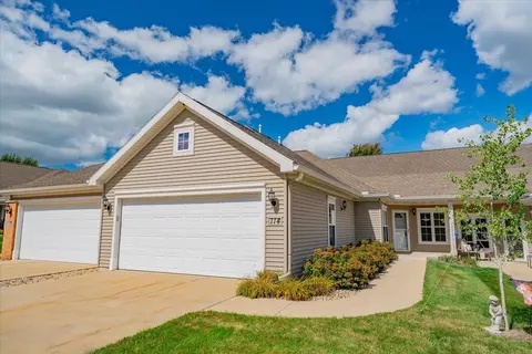 114 Northlight Way, Fitchburg, WI 53711