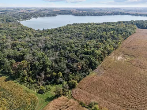 w2186 Eric Road, Markesan, WI 53946